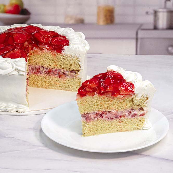 Pastel de Fresas con Crema